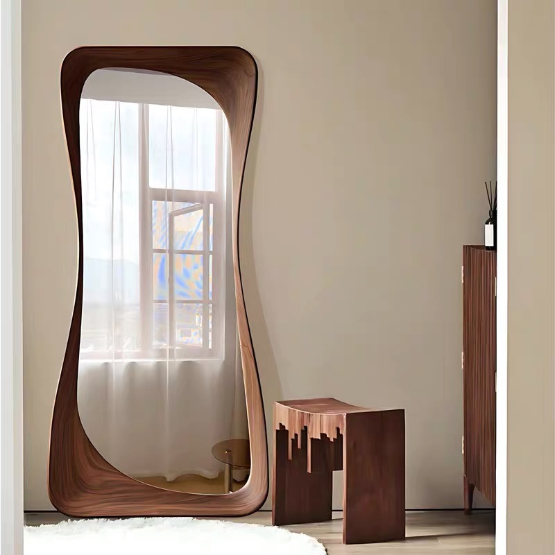 Medieval style full body floor - Furniture Hardware Stores recensione e prezzo