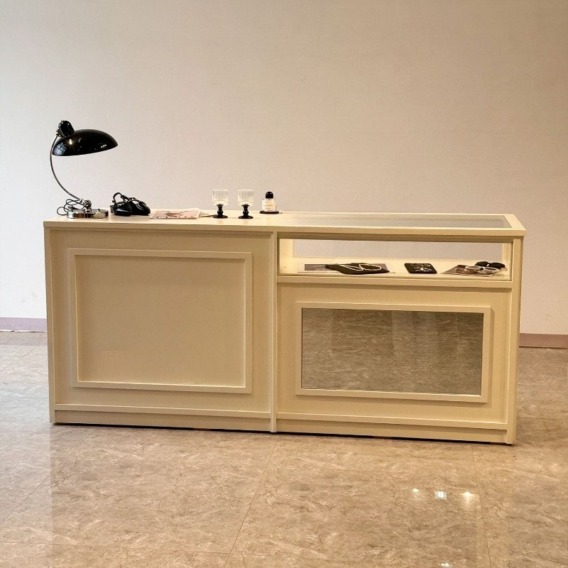 Clothing Store Checkout Page P - Furniture Hardware Stores recensione e prezzo
