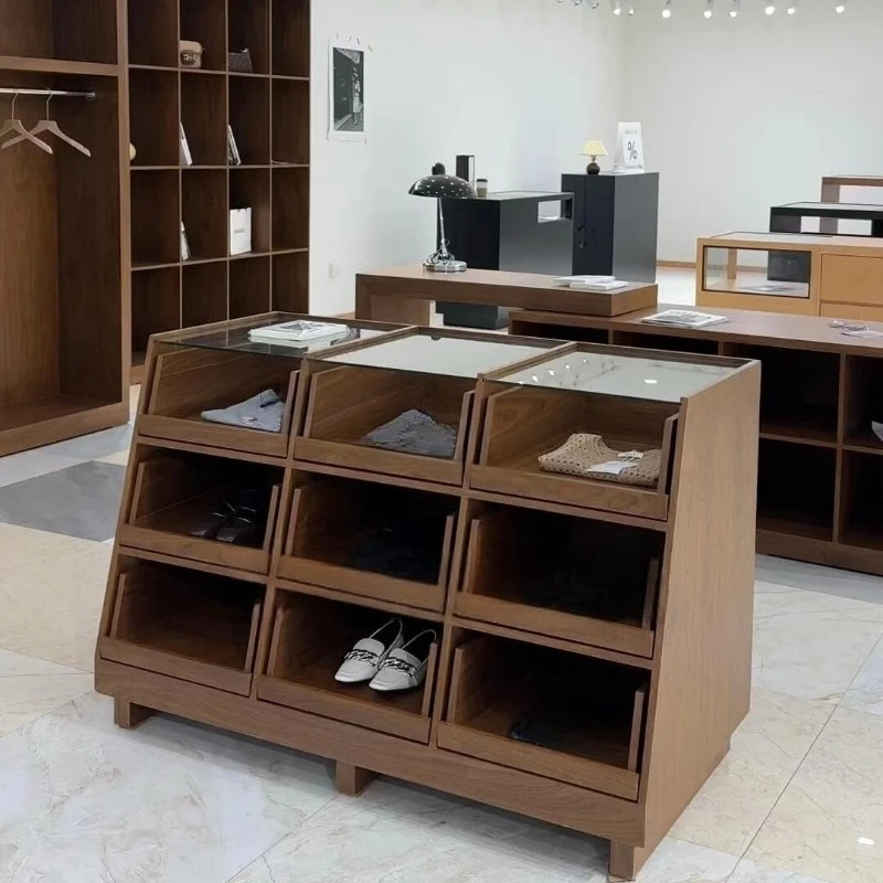 Children's Clothing Store Naka - Furniture Hardware Stores recensione e prezzo